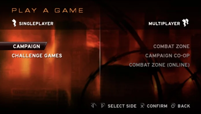 The Play a Game screen with Combat Zone (Online) on the multiplayer side